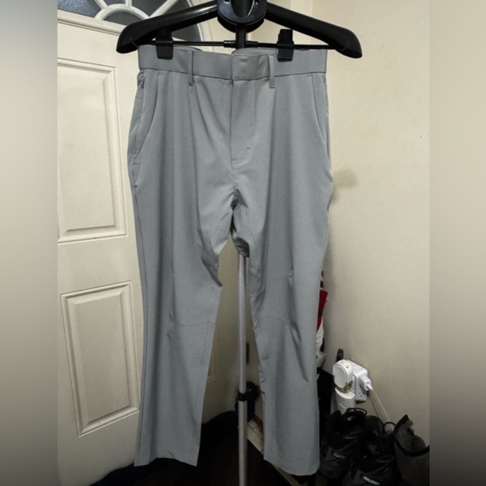 Fabletics Pants I Men’s I The “On Trouser” I Slim Fit I Size 33/30